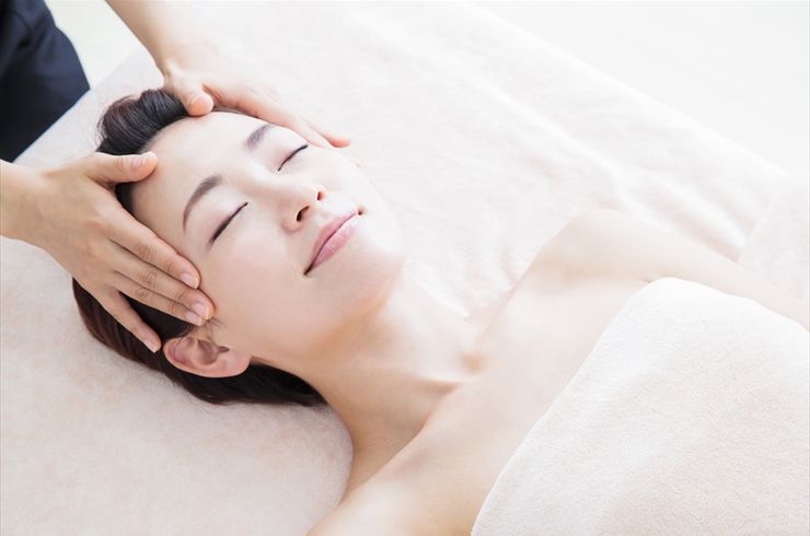 小顔マッサージ２